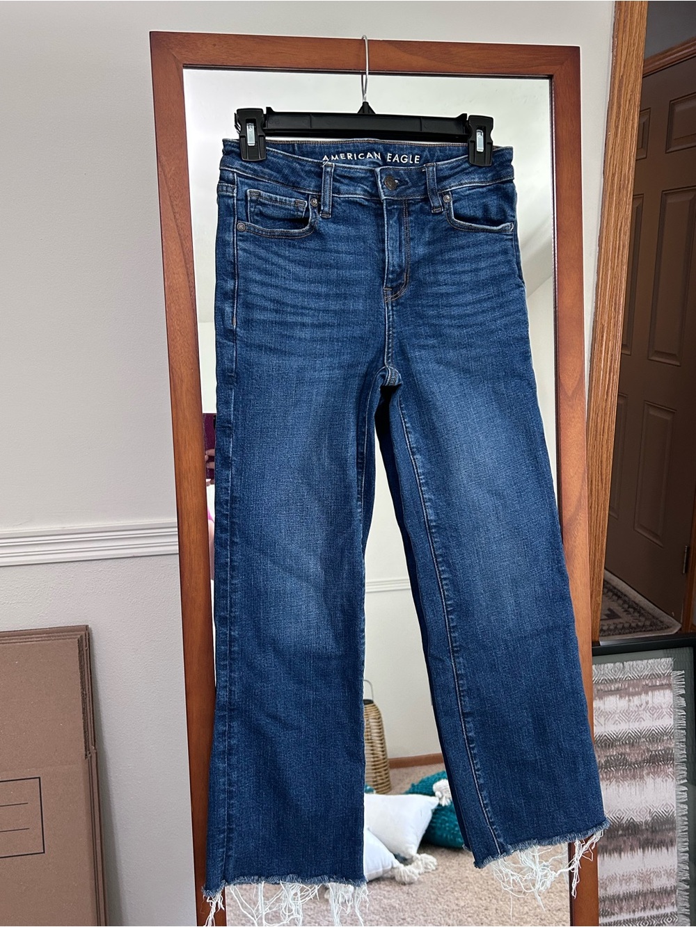 American Eagle Outfitters Women’s Dark Blue Wide-Leg Frayed Hem Jeans